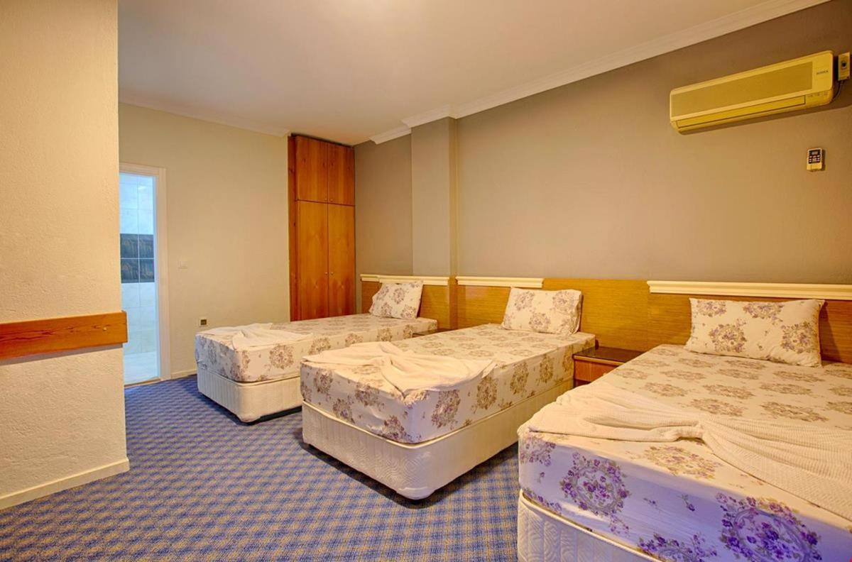 Azak Blue Otel Okurcalar Exterior foto